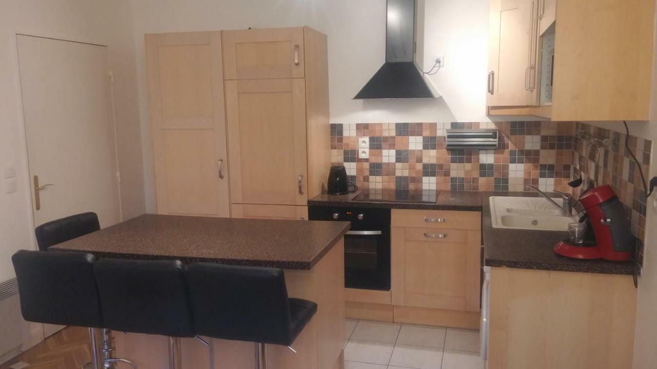 Appartement Avec Rez De Jardin A Disneyland Монтеврен Екстериор снимка
