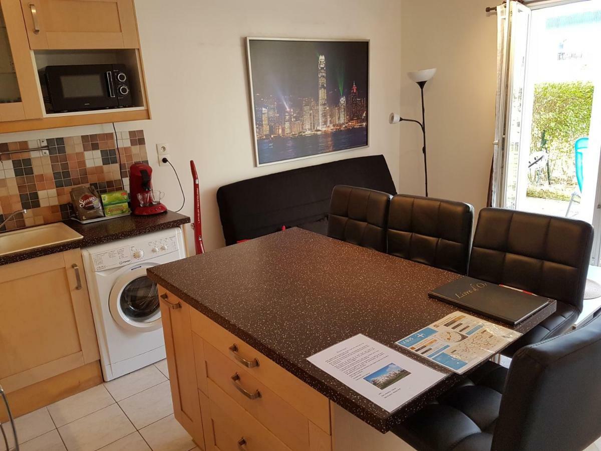 Appartement Avec Rez De Jardin A Disneyland Монтеврен Екстериор снимка