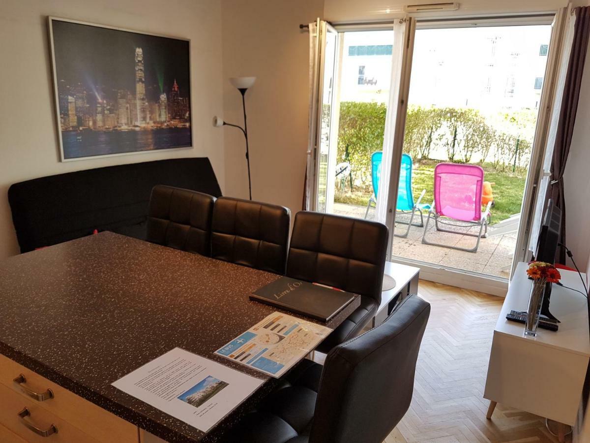 Appartement Avec Rez De Jardin A Disneyland Монтеврен Екстериор снимка